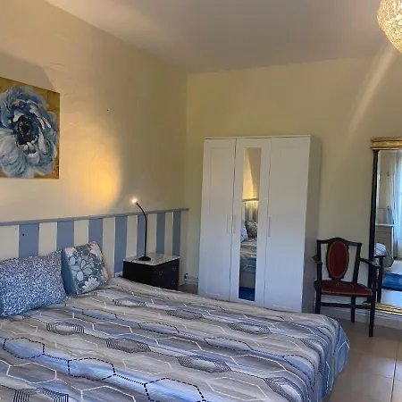 Casa Palmera Canaria, Frueher Sambal * El Paso